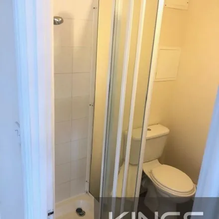 Image 2 - 66 Adelaide Road, Portswood Park, Southampton, SO17 2HW, United Kingdom - Apartment for rent