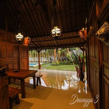 Rent this 2 bed house on Gianyar