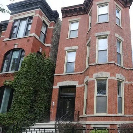 Rent this 3 bed house on 2137 North Sheffield Avenue in Chicago, IL 60614