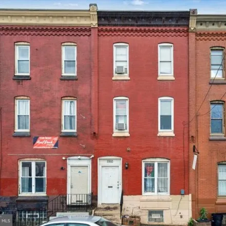 Rent this 6 bed house on 1912 North 17th Street in Philadelphia, PA 19121