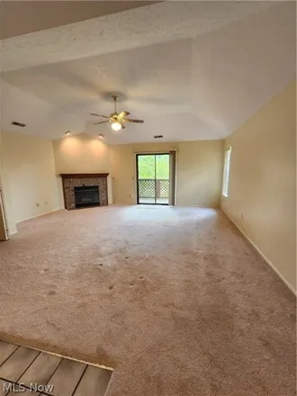 Image 3 - 8621 Scenicview Dr Apt 201, Broadview Heights, Ohio, 44147 - Condo for rent