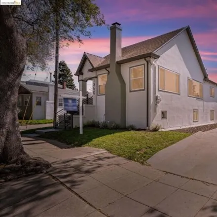 Buy this 2 bed house on 1350 66th Street in Berkeley, CA 94703
