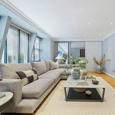 Image 3 - Bristol House, 80A Southampton Row, London, WC1B 4BA, United Kingdom - Apartment for sale