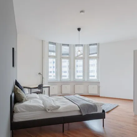 Rent this 8 bed apartment on Müllerstraße 6 in 13353 Berlin, Germany