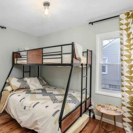 Rent this 2 bed house on Berkley in MI, 48072