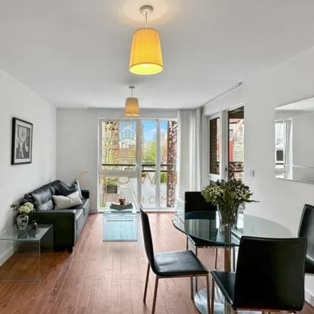 Rent this 2 bed apartment on Redriff Primary School in Salter Road, London