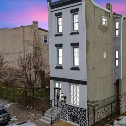 Buy this 7 bed house on 1620 North 17th Street in Philadelphia, PA 19121