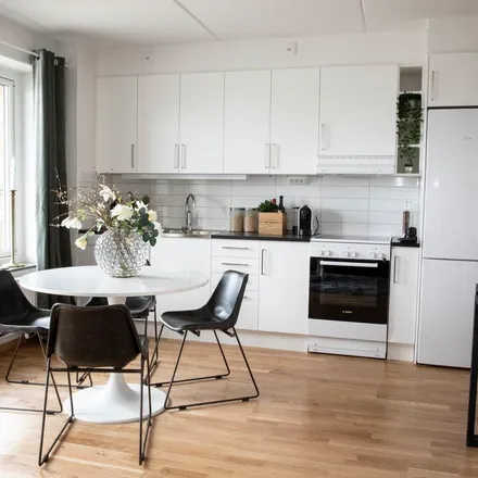 Rent this 3 bed apartment on Åbyvägen 4A in 431 62 Mölndal, Sweden