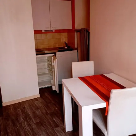 Rent this 1 bed apartment on 130 Rue Jean Jaurès in 29200 Brest, France