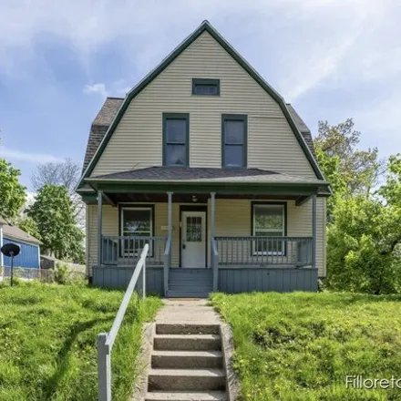 Buy this 3 bed house on 724 Adams Street Southeast in Grand Rapids, MI 49507