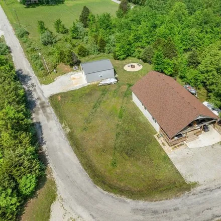 Image 4 - 22575 Duck, Emerald Beach, Barry County, MO 65658, USA - House for sale