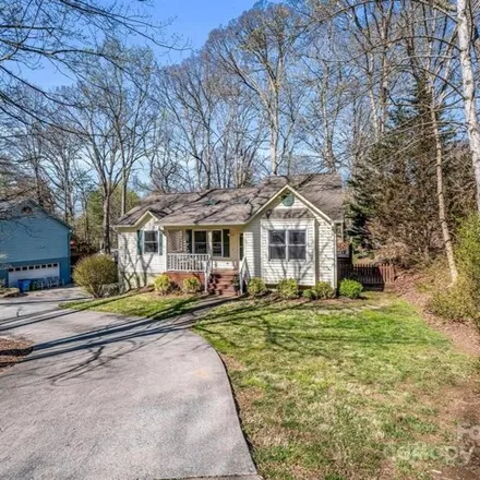 Image 5 - 184 Oak Terrace, Royal Pines, Buncombe County, NC 28704, USA - House for sale