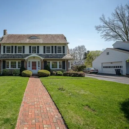 Buy this 6 bed house on 729 Baeder Road in Baederwood, Abington Township