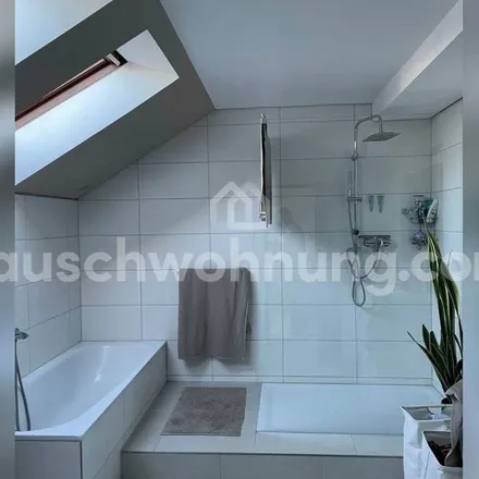 Rent this 2 bed apartment on Goebenstraße 11a in 28209 Bremen, Germany