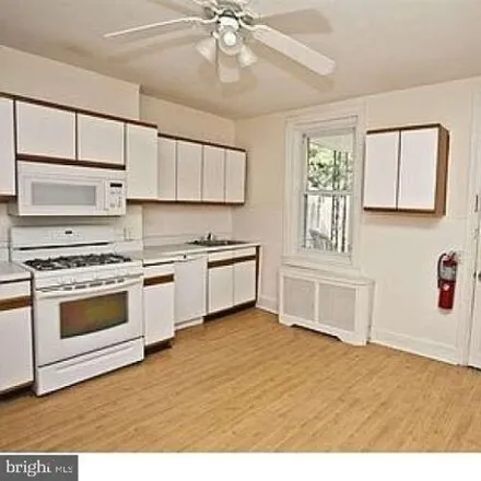 Image 7 - 201 Dupont Street, Philadelphia, PA 19427, USA - Townhouse for sale