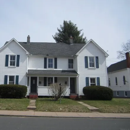 Buy this 5 bed house on 39 Spruce Street in Manchester, CT 06040