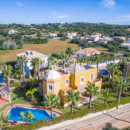 Buy this 4 bed house on Zoomarine Algarve in Entrada Sonho e Fantasia, 8201-864 Guia