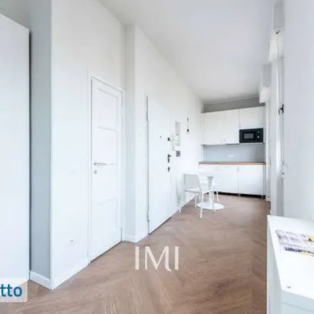 Image 1 - Frizzi & Lazzi, Via Evangelista Torricelli 5, 20136 Milan MI, Italy - Apartment for rent