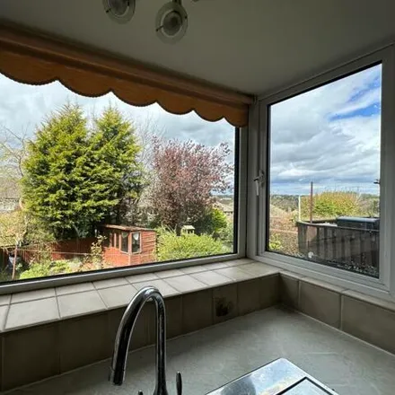 Image 9 - St. Quentin Drive, Sheffield, S17 4PN, United Kingdom - House for sale