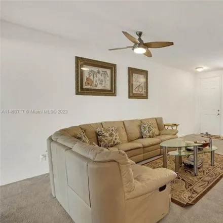 Image 3 - 2317 Center Stone Lane, Riviera Beach, FL 33404, USA - Townhouse for sale