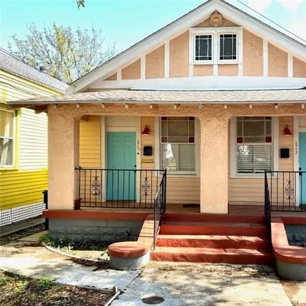 Rent this 3 bed house on 2911 Banks Street in New Orleans, LA 70019