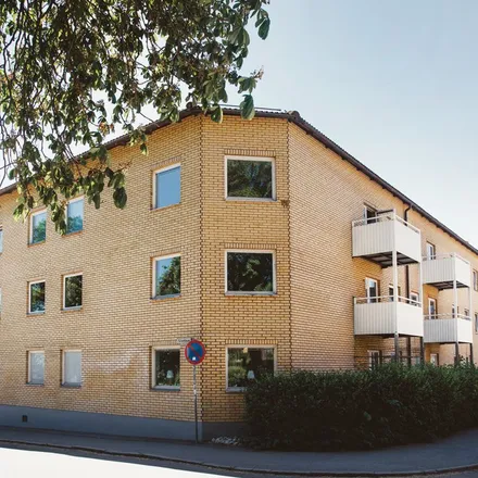 Rent this 2 bed apartment on Kyrkogårdsgatan in 633 41 Eskilstuna, Sweden