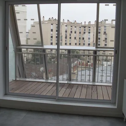Rent this 3 bed apartment on 35 Rue de Thionville in 75019 Paris, France