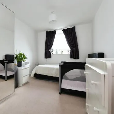 Image 7 - Becket House, New Road, Warley, CM14 4GA, United Kingdom - Apartment for sale