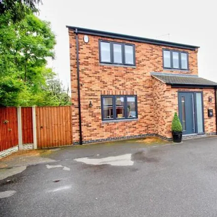 Rent this 4 bed house on Cromford Road in Aldercar, NG16 4HA