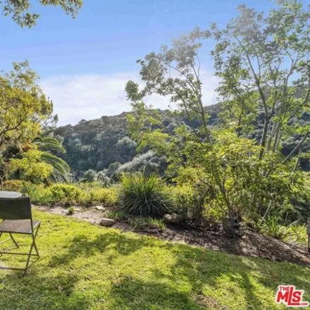 Image 4 - 10037 Reevesbury Drive, Beverly Hills, CA 90210, USA - House for sale