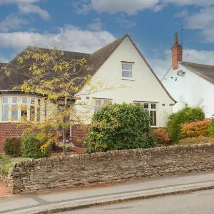 Buy this 4 bed house on Handley Road in Chesterfield, S43 2ET