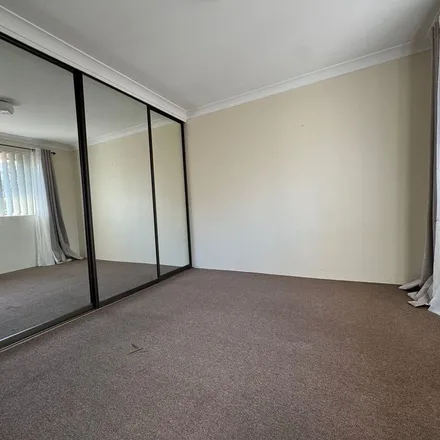 Image 5 - 56 Glencoe Street, Sutherland NSW 2232, Australia - Apartment for rent