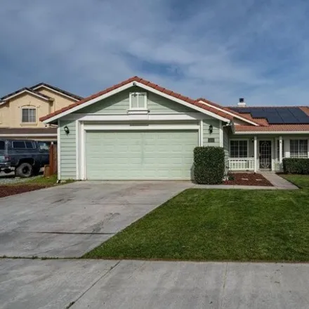 Buy this 4 bed house on 2126 Pecan Court in Hollister, CA 95023