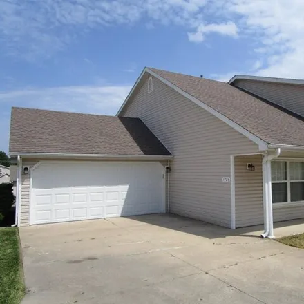 Rent this 3 bed house on 1703 Juniper Drive in Columbia, MO 65201