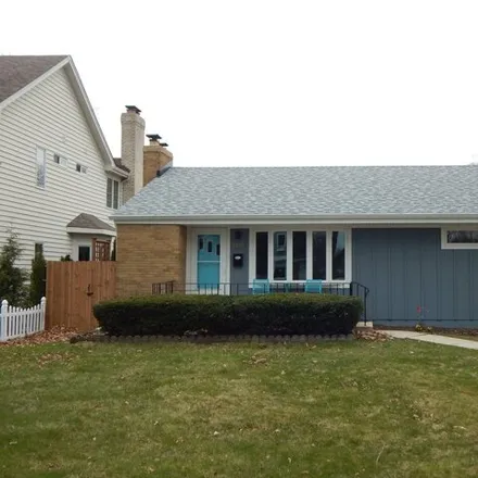 Rent this 2 bed house on 1055 Santa Rosa Avenue in Wheaton, IL 60187
