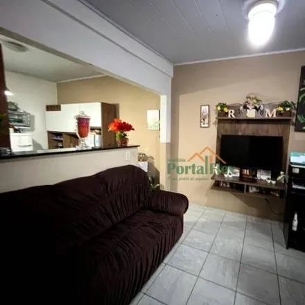 Buy this 6 bed house on Rua Castelo in Jardim Limoeiro, Serra - ES