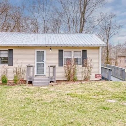 Buy this 2 bed house on 1339 Carolina Avenue in College Heights, Cookeville