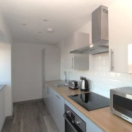 Rent this 1 bed apartment on George Street in Hull, HU1 3BS