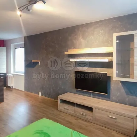 Rent this 2 bed apartment on Česká spořitelna in Máchovy schody, 412 01 Litoměřice