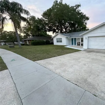 Rent this 4 bed house on 68 Sweetbriar Branch in Longwood, FL 32750