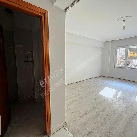 Rent this 3 bed apartment on Hürriyet Sokak in 26703 Yalova Merkez, Turkey