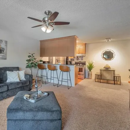 Image 3 - 7315;7317;7319;7321;7323 Starward Drive, Dublin, CA 94543, USA - Condo for sale