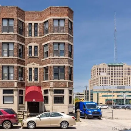 Rent this 3 bed apartment on San Antonio Apartments in 98 West Hancock Street, Detroit