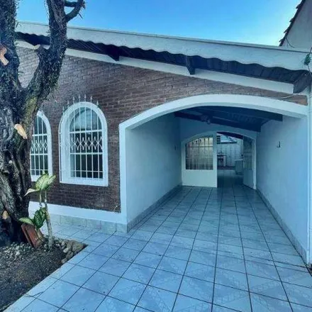 Rent this 3 bed house on Rua Joaquim de Moraes Filho in Independência, Taubaté - SP