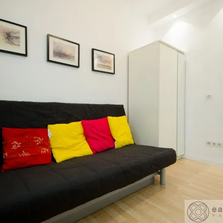 Rent this 1 bed apartment on Carrer de Calvet in 31, 08001 Barcelona