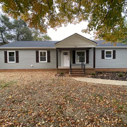 Buy this 3 bed house on 1911 East Oakland Avenue in Reston Court, Johnson City