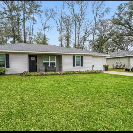 Rent this 3 bed house on 5399 Northwest 62nd Place in Marion County, FL 34482