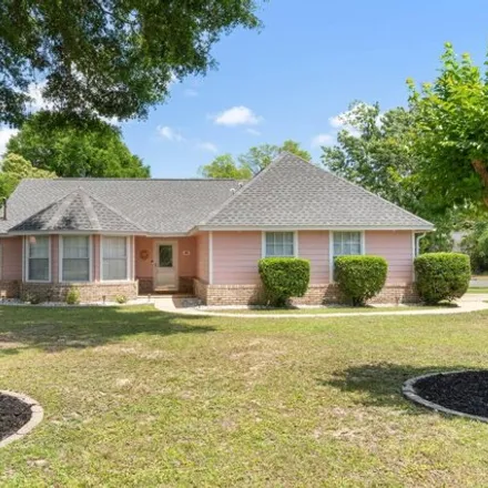 Buy this 3 bed house on 6 Holly Road in Crestview, FL 32539