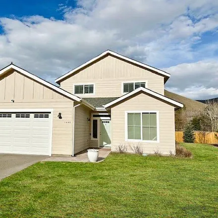 Buy this 3 bed house on 1461 Bluff Drive in Hailey, ID 83333