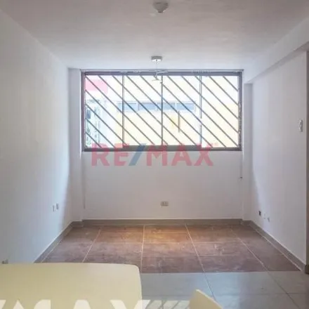 Buy this 3 bed apartment on Institución educativa inicial Manuel Pardo in Calle Goldeano, Los Olivos